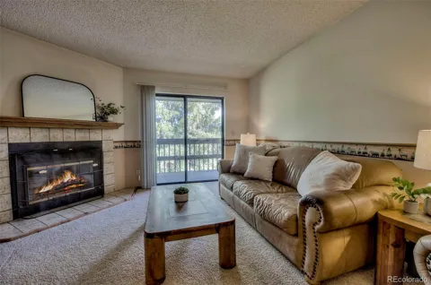 906 Meadow Creek Drive #308