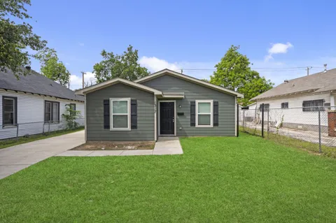 1317 Denver. Avenue