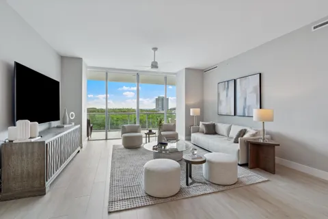 920 Intracoastal Drive #702