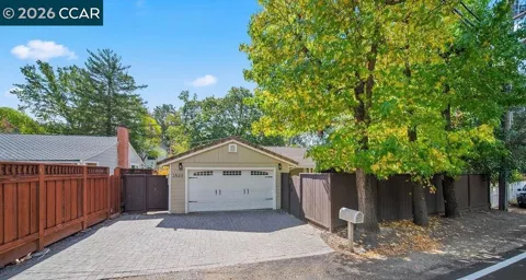 2520 San Miguel Dr