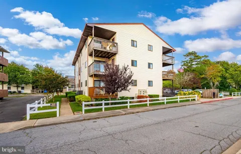 14301 LIGHTHOUSE AVENUE #302