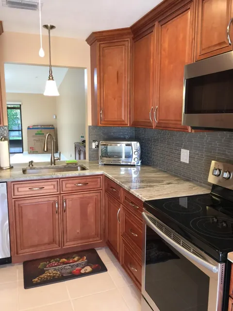 2641 GATELY DRIVE W #402