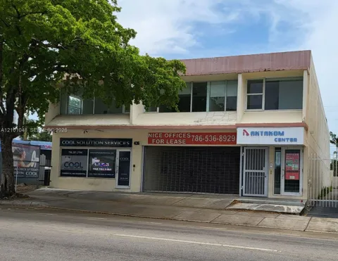 436 SW 8th St
