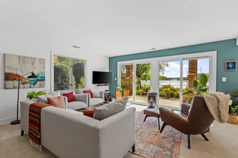 1299 Black Oaks Court #1A