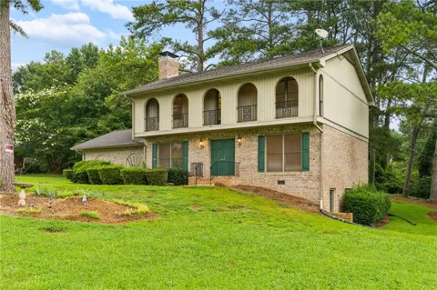 4143 Wellington Hills Drive