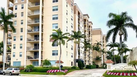 1801 FLAGLER DRIVE #432