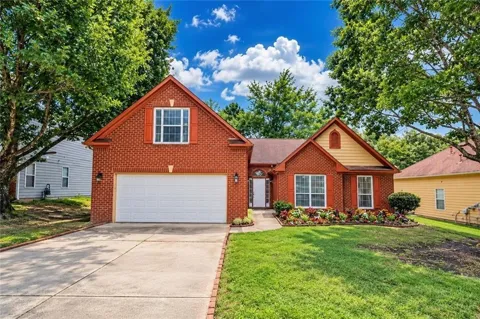 715 New Magnolia Court