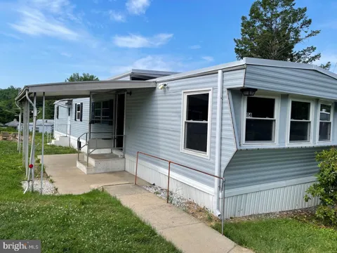 114 ARCHERY COURT