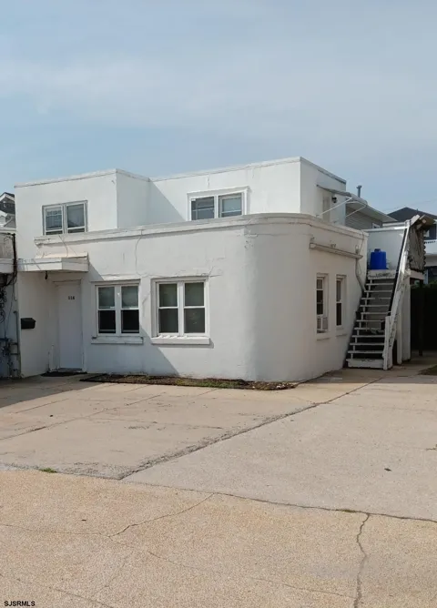 116 N Dorset Ave