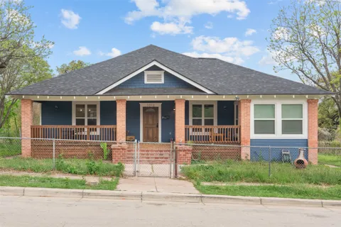 1013 Poindexter Street