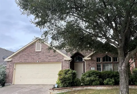 2612 Ariel Cove
