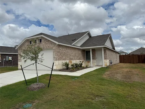 2207 Neyland Drive