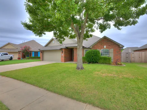 21677 E 39th Place