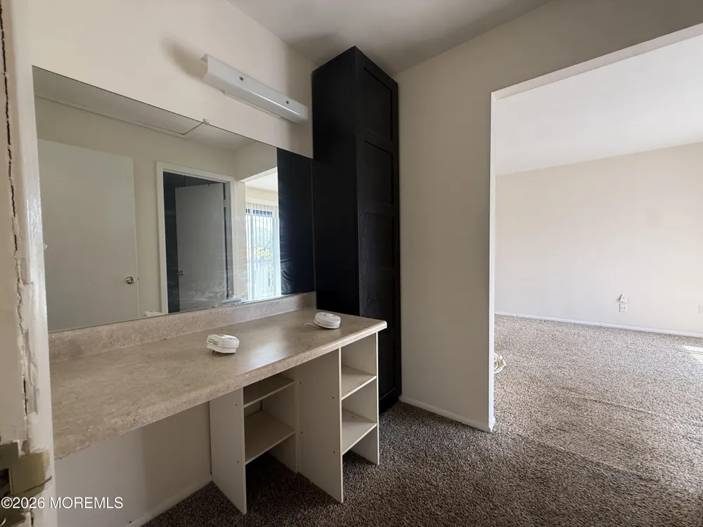 9 Cotswold Circle #809 Ocean, NJ 07712