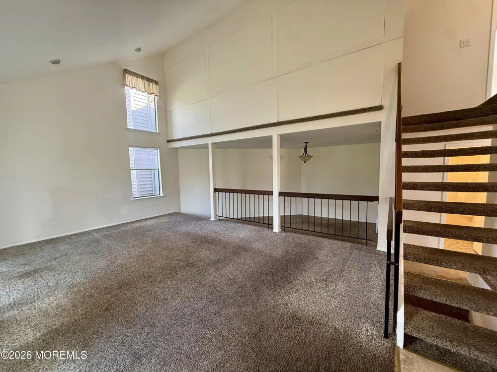 9 Cotswold Circle #809 Ocean, NJ 07712