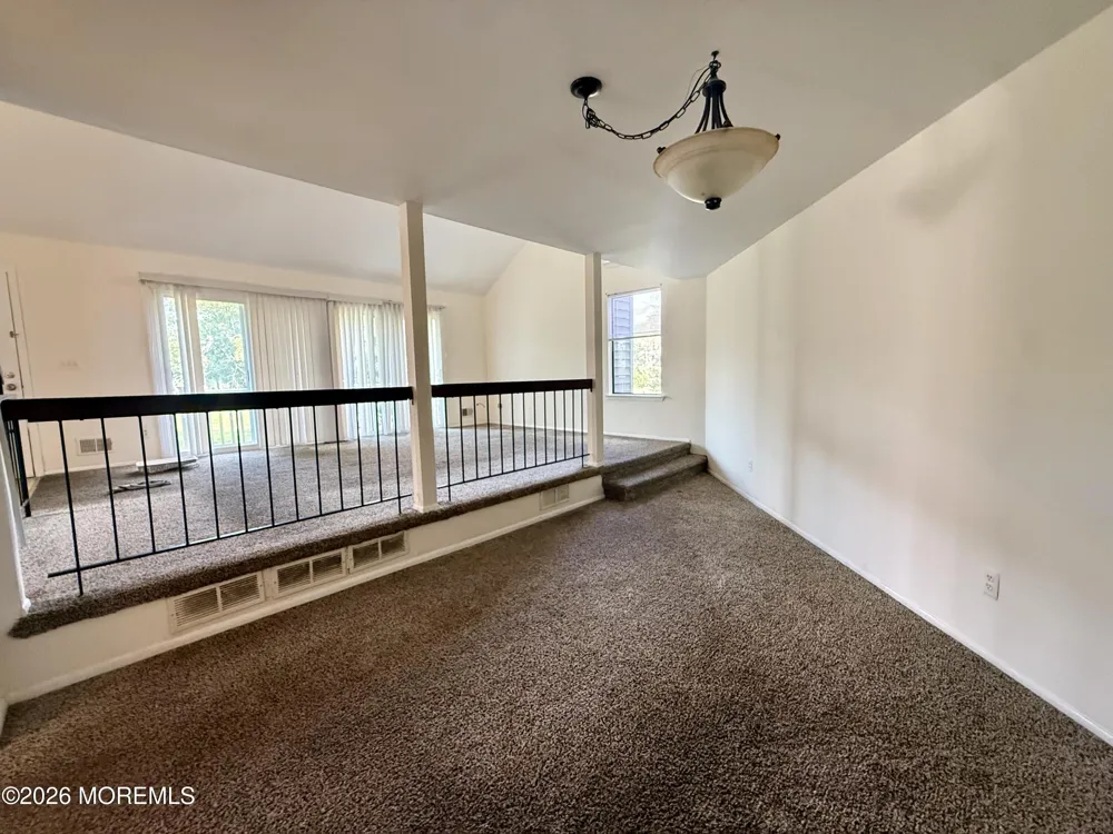 9 Cotswold Circle #809 Ocean, NJ 07712