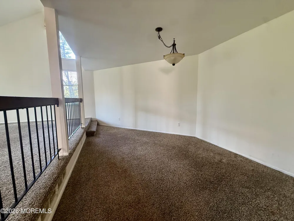 9 Cotswold Circle #809 Ocean, NJ 07712