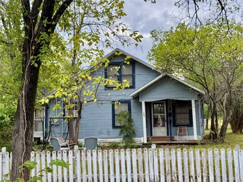 103 S Center Street
