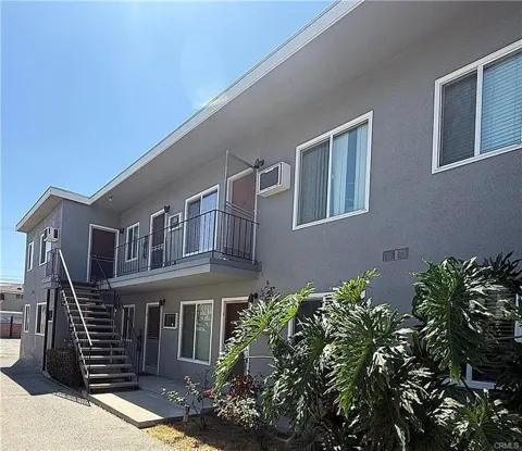1420 Benito Avenue #4