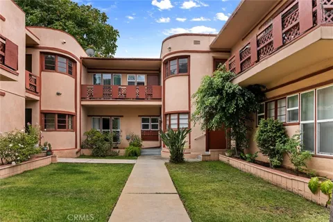 1520 Michigan Avenue #2