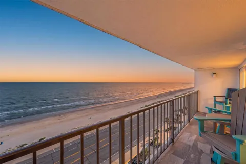 7310 Seawall Boulevard #1105