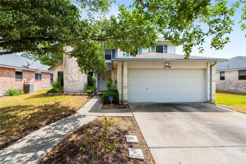 2710 Victoria Park Drive