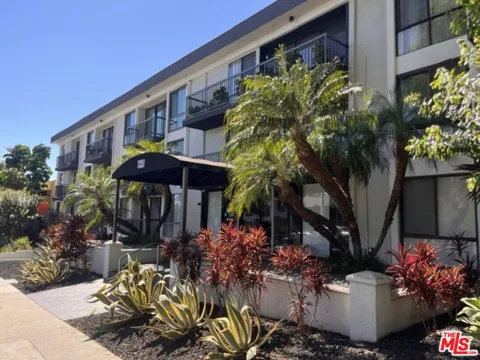 1351 CRESCENT HEIGHTS #210