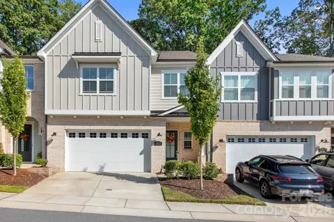 3225 Everly Enclave Way