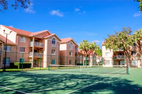 15770 SW 106th Ter #305