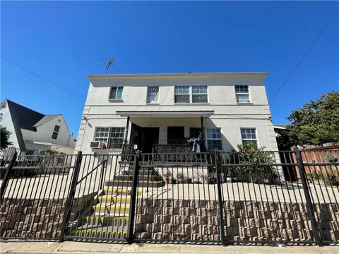 421 Mott