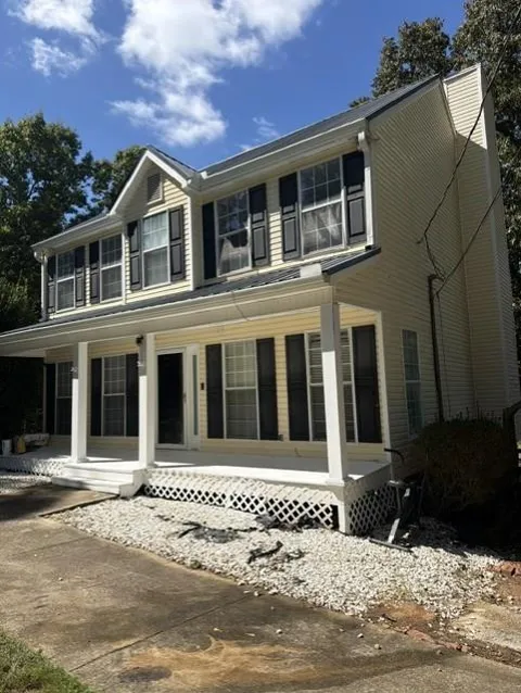 131 Lakeview Road
