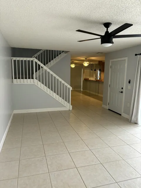 3007 SW SUNSET TRACE CIRCLE
