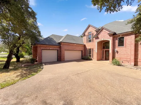 9313 Dosier Cove W