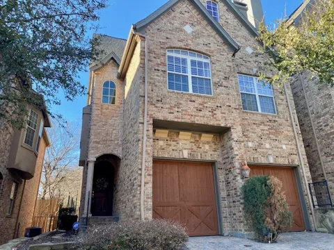 550 Rockingham Drive