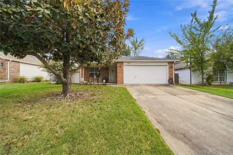 1705 W Fort Worth Street