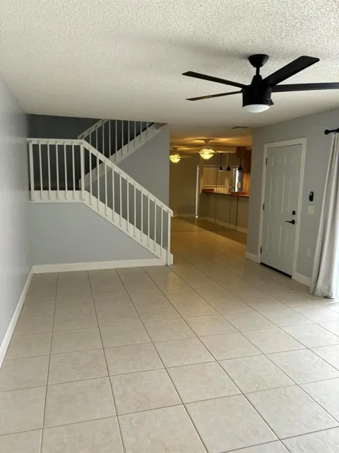 3007 SW SUNSET TRACE CIRCLE
