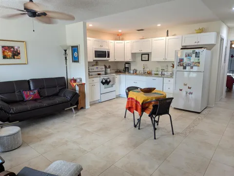 2800 INDIAN RIVER BOULEVARD #Q7