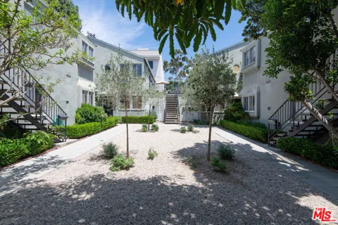 9025 Rangely Avenue #9029.75