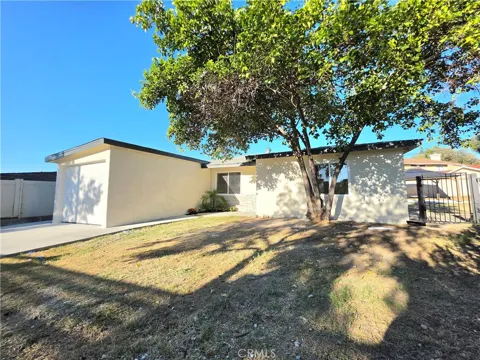 305 Colston