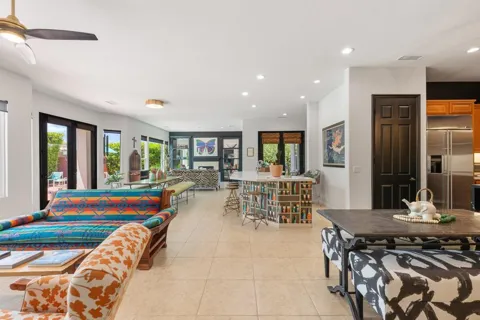 61185 Soaptree Drive