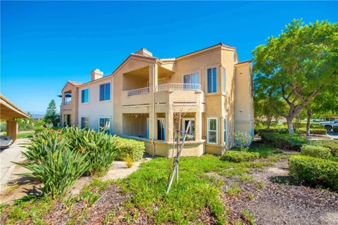 2375 Del Mar Way #101