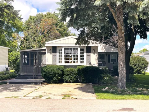 855 W Jefferson Street #138