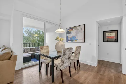 224 VILLA CIRCLE #224