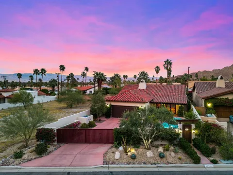 52320 Avenida Montezuma