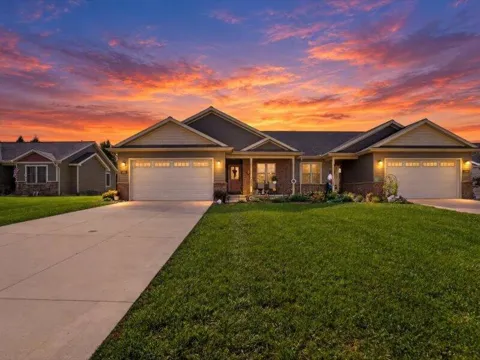 788 Meadows Court