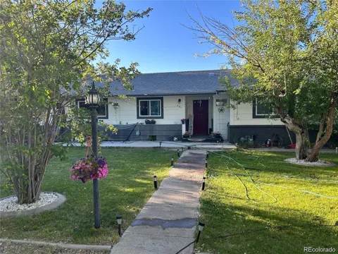 245 Ivy Street