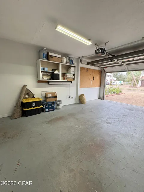 6437 Oakshore Drive