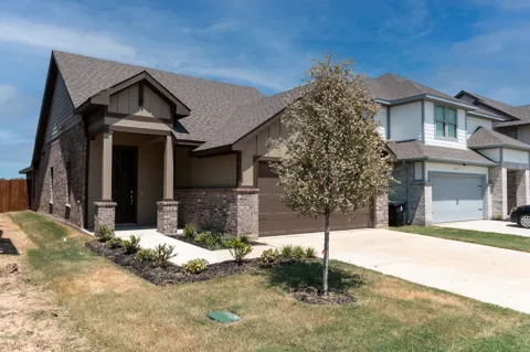 572 Ruthye Lane