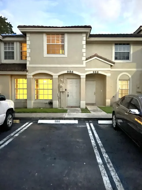986 Summit Lake Drive