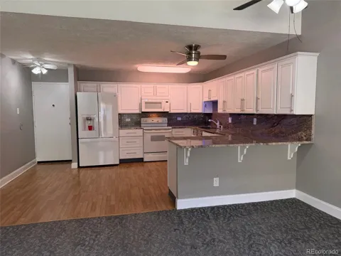 785 S Alton Way #9B